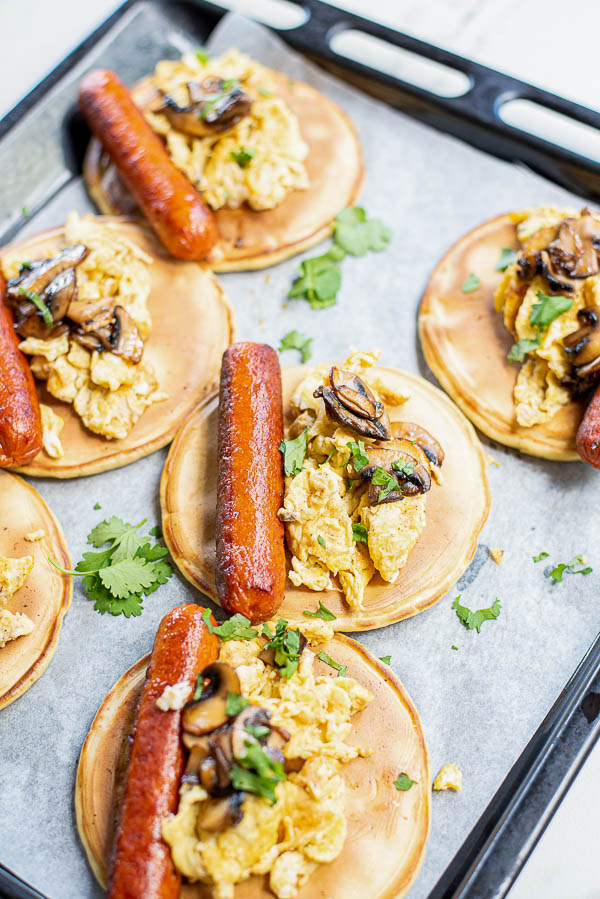 scrambled eggs and mushroom tacos