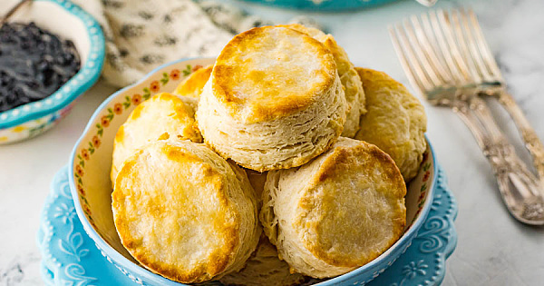 3 INGREDIENT FLAKY BUTTERMILK BISCUITS