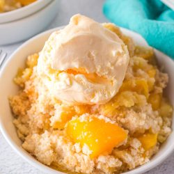 Easy Peach Cobble