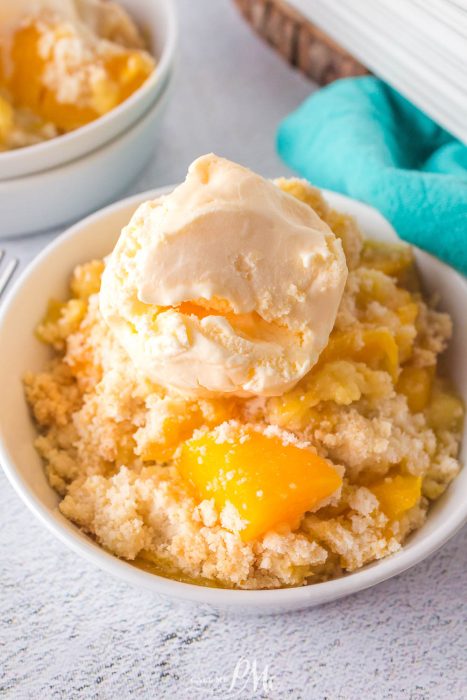 Easy Peach Cobble