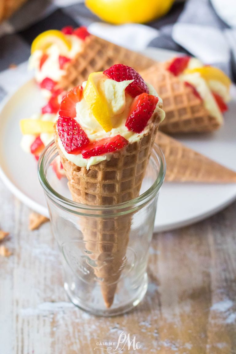 STRAWBERRY CHEESECAKE WAFFLE CONES