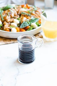 EASY BALSAMIC MARINADE OR SALAD DRESSING