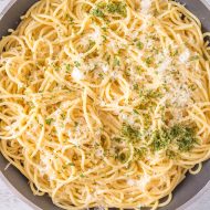 FAST EASY LEMON GARLIC BUTTER PASTA