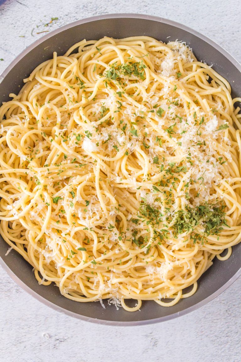 FAST EASY LEMON GARLIC BUTTER PASTA