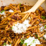 SUN-DRIED TOMATO BURRATA PASTA