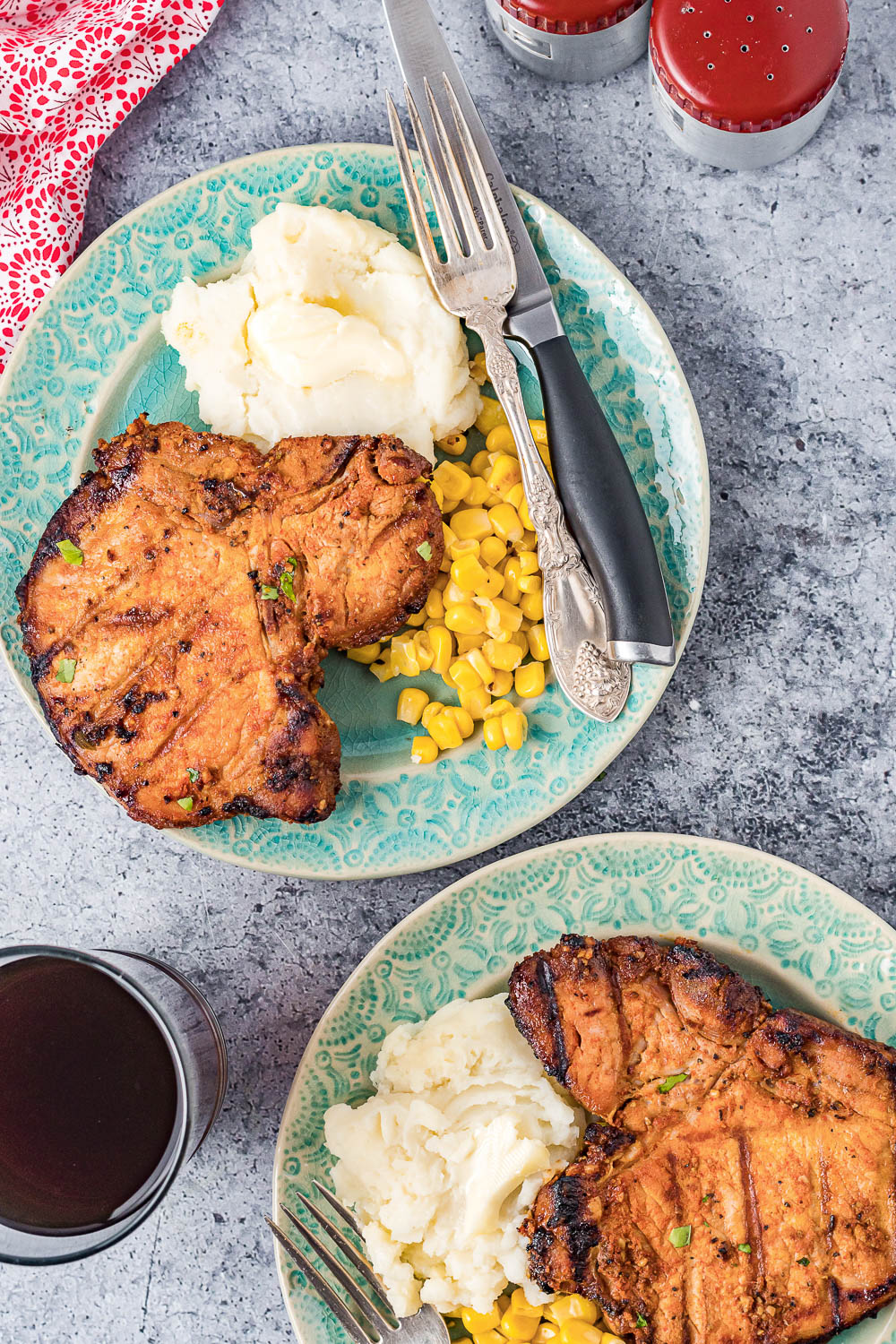 Juicy Marinated Grilled Pork Chops 