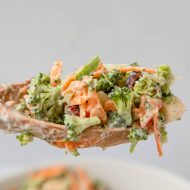 QUICK AND CREAMY BROCCOLI APPLE SALAD RECIPE