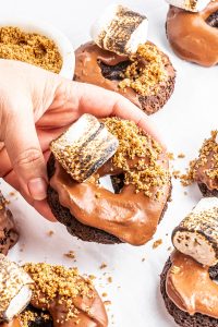 S’MORES DOUGHNUTS RECIPE