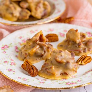 Southern Pecan Praline Recipe is deliciously creamy and crunchy candy made with butter, sugar, cream, and pecans. It's the perfect candy to make all year long.