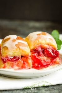 HAWAIIAN ROLLS STRAWBERRY CHEESECAKE SLIDERS