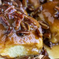 HAWAIIAN ROLLS STICKY BUNS