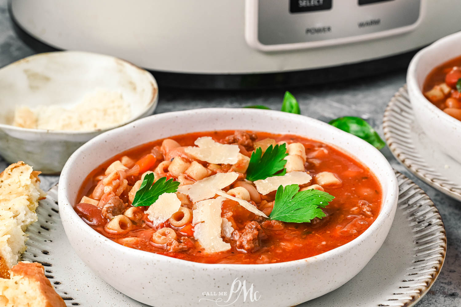 Slow Cooker Olive Garden Copycat Pasta e Fagioli Soup slow cooker main entree