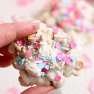 WHITE CHOCOLATE CROCKPOT CANDY