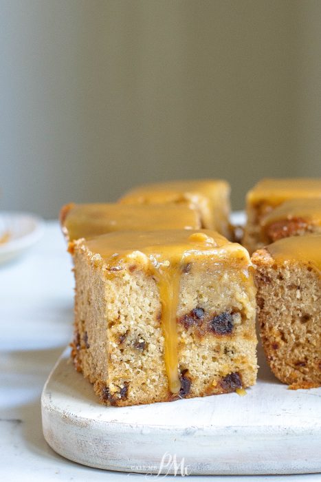 ย Sticky Toffee Date Cake with Brown Sugar Caramel Sauce