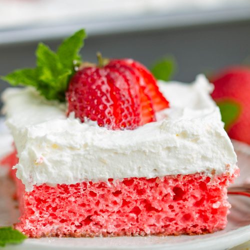 Potluck Strawberry Jello Cake