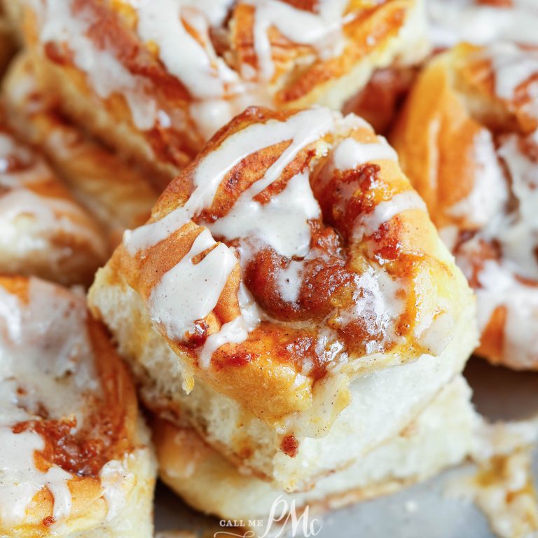 Maple Glaze Pumpkin Pie Hawaiian Rolls