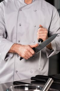 Slicing, dicing superstars: Best Kitchen Knives