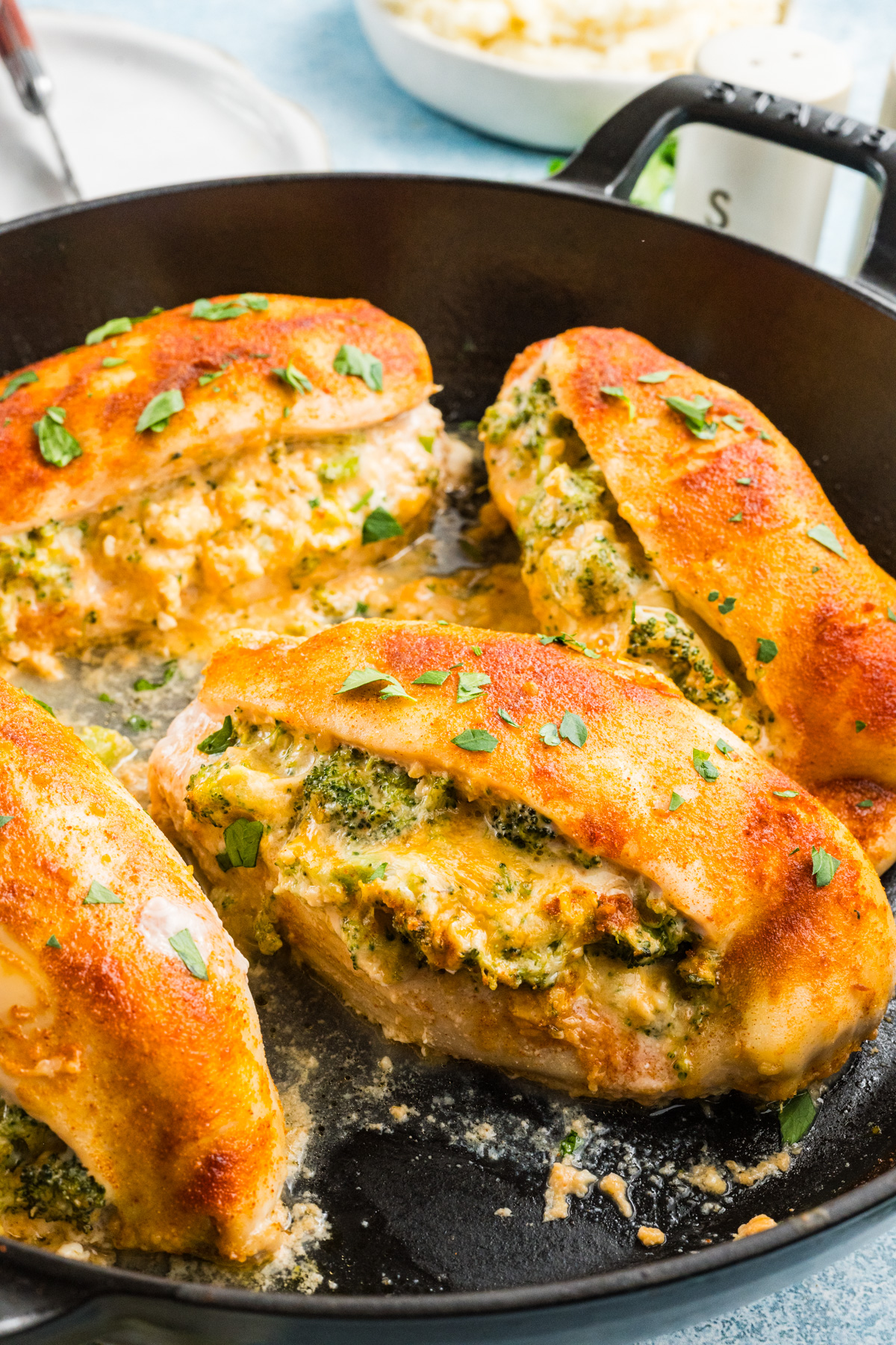 Low carb chicken recipe in a cast iron skillet.