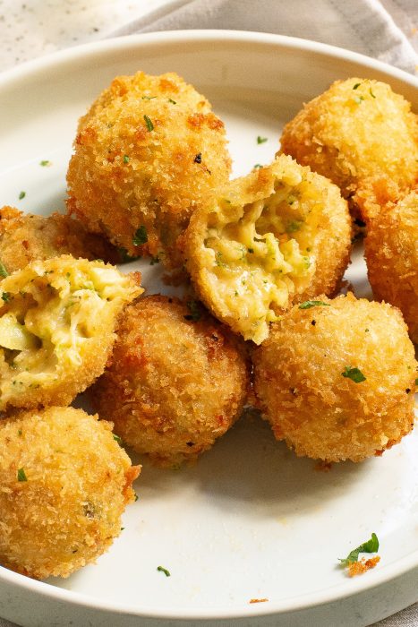 Cheesy Broccoli Bites Recipe